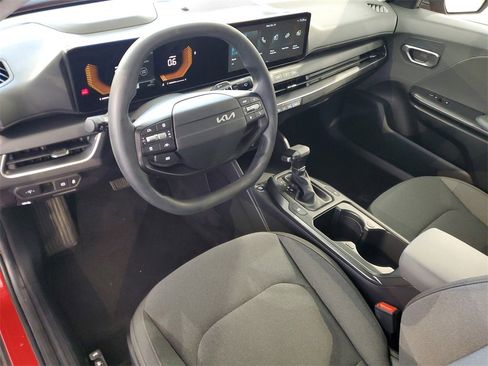 Certified 2025 Kia K4 LXS image 14