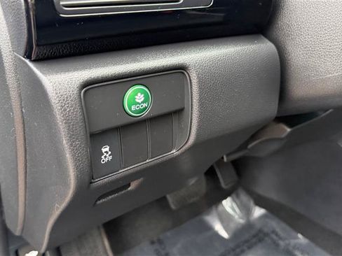 Used 2016 Honda Accord LX image 29