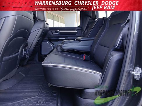 Used 2025 RAM 1500 Laramie AWD/4WD image 14