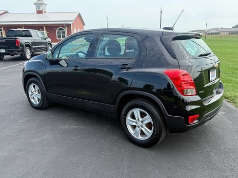 Used 2020 Chevrolet Trax LS FWD image 6