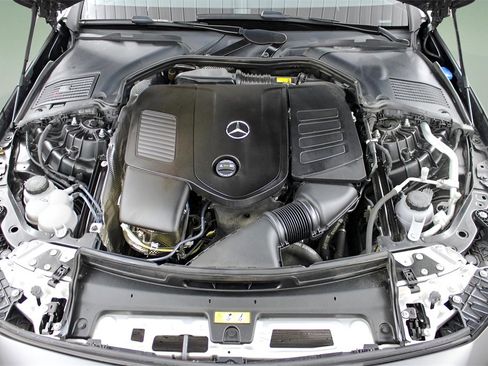 Used 2024 Mercedes-Benz CLE 300 4MATIC Coupe image 30