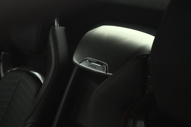 Used 2023 Chevrolet Corvette Stingray Premium Conv w/ Z51 Performance Package RWD image 40