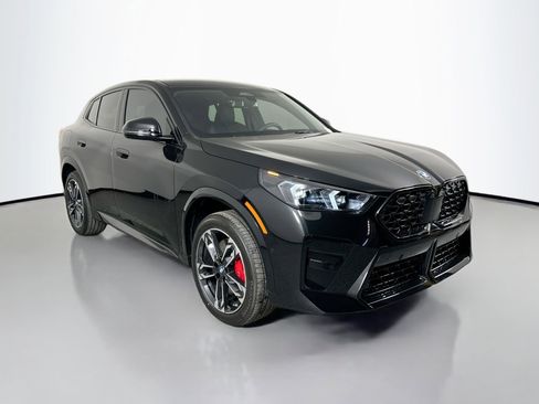 New 2026 BMW X2 xDrive28i w/ Technology Package image 3