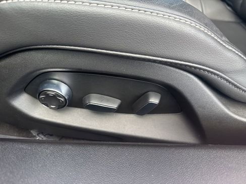 Used 2022 Chevrolet Corvette Stingray image 10