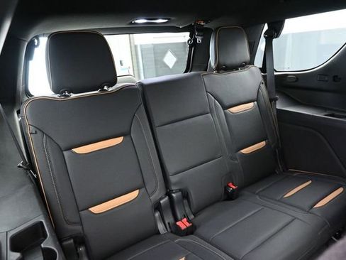 Used 2023 GMC Yukon AT4 AWD/4WD image 45