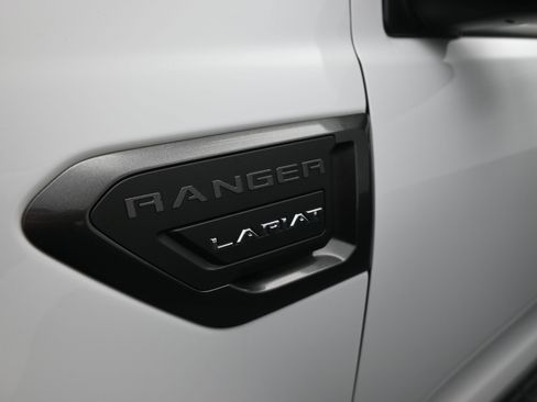 Used 2019 Ford Ranger Lariat w/ Equipment Group 501A Mid image 11