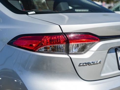 Certified 2024 Toyota Corolla LE FWD image 9