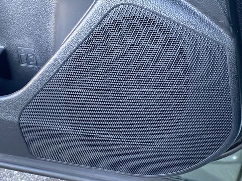 Used 2016 Subaru Forester 2.5i Limited image 30