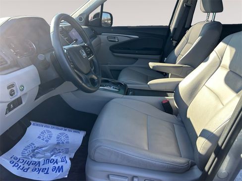 Used 2022 Honda Pilot Special Edition image 9