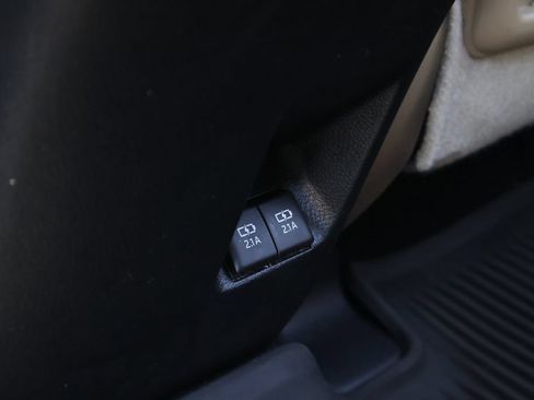Used 2022 Toyota 4Runner Limited AWD/4WD image 46