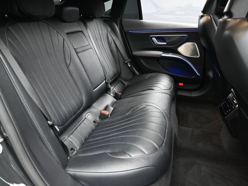 Used 2022 Mercedes-Benz EQS 450+ Sedan image 35