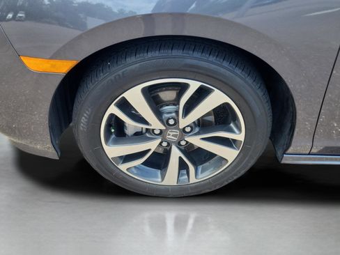 Used 2024 Honda Odyssey Touring image 35