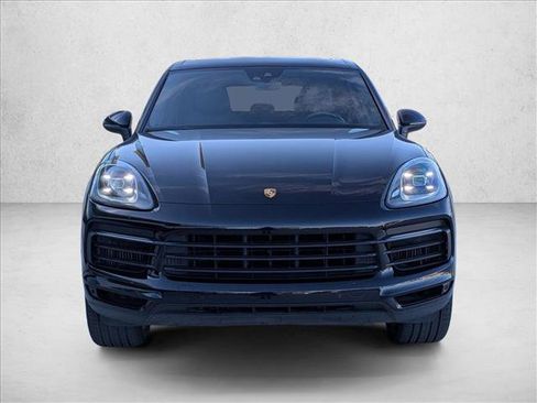 Used 2019 Porsche Cayenne image 2