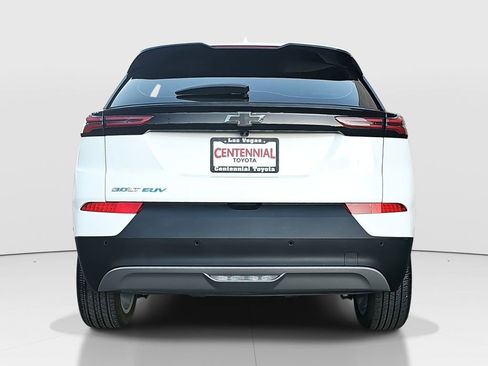 Used 2023 Chevrolet Bolt EUV LT w/ Driver Confidence Package image 6