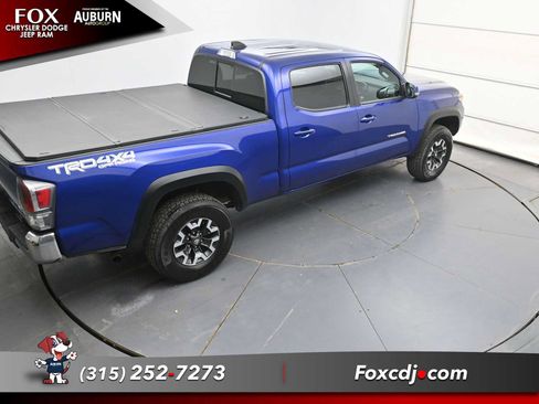Used 2023 Toyota Tacoma TRD Off-Road AWD/4WD image 31