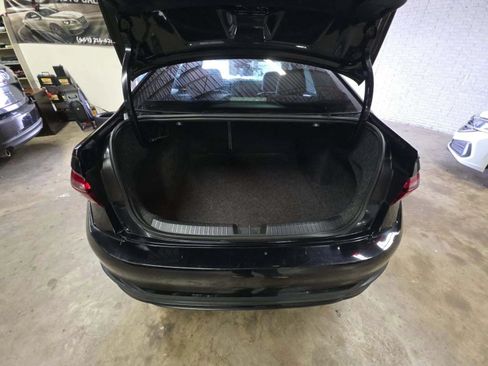 Used 2025 Volkswagen Jetta S FWD image 12