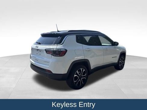 Used 2023 Jeep Compass Limited AWD/4WD image 6