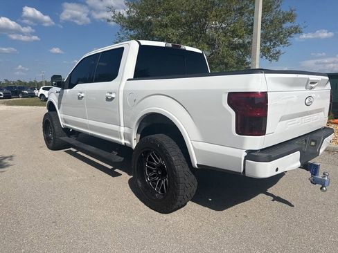 Used 2018 Ford F150 Lariat w/ Equipment Group 502A Luxury image 5