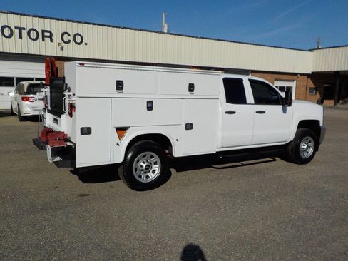 Used 2019 Chevrolet Silverado 2500 W/T w/ WT Convenience Package image 7