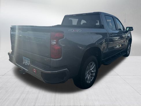 Used 2021 Chevrolet Silverado 1500 LT image 4