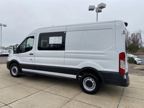 Used 2023 Ford Transit 250 Medium Roof w/ Load Area Protection Package image 7