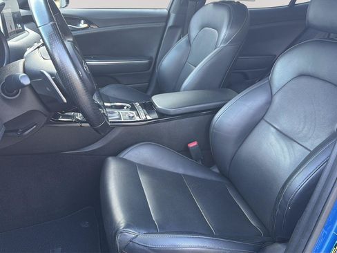 Used 2021 Kia Stinger GT-Line w/ Sun & Sound Package RWD image 19
