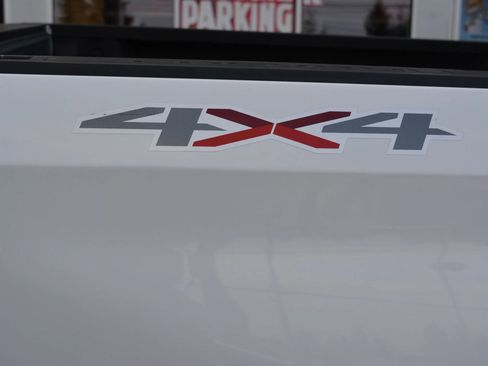 Used 2019 Chevrolet Silverado 1500 W/T w/ Trailering Package image 10