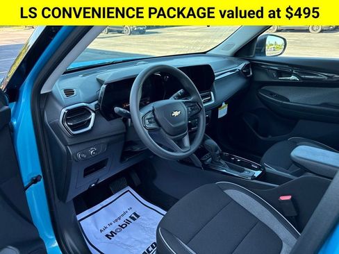 New 2026 Chevrolet TrailBlazer LS w/ LS Convenience Package AWD/4WD image 2