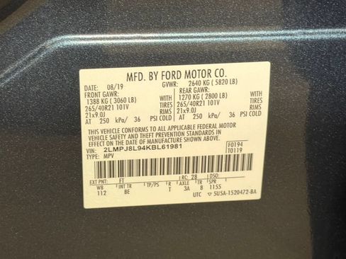 Used 2019 Lincoln Nautilus Reserve AWD/4WD image 32