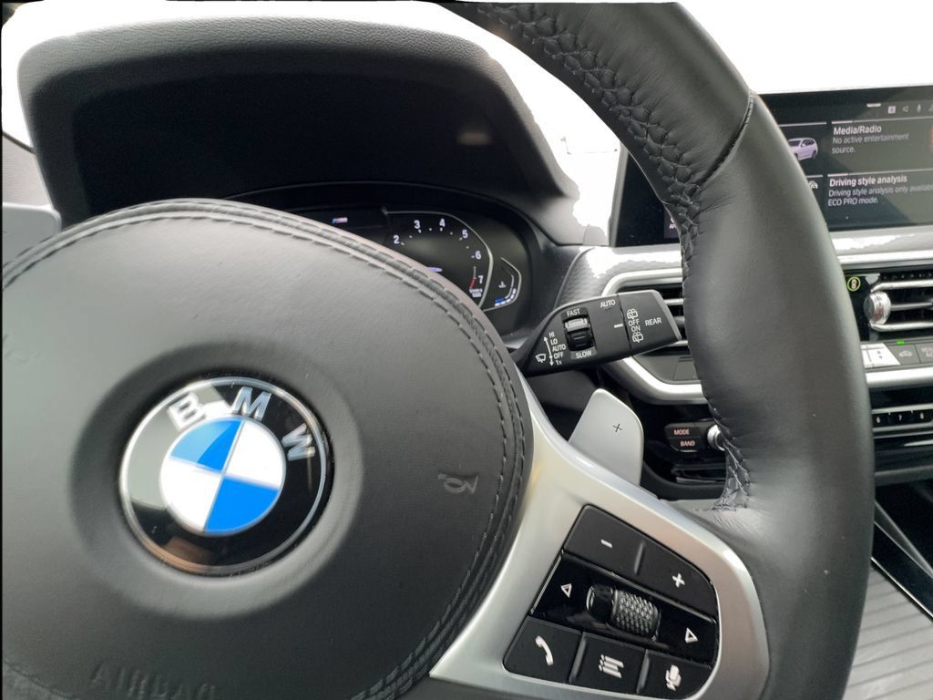 Used 2022 BMW X3 sDrive30i w/ M Sport Package 2 RWD image 45