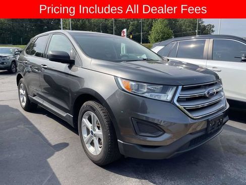 Used 2018 Ford Edge SE FWD image 11