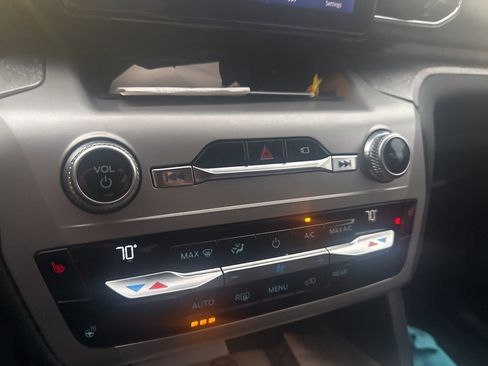 Used 2022 Ford Explorer Timberline image 12