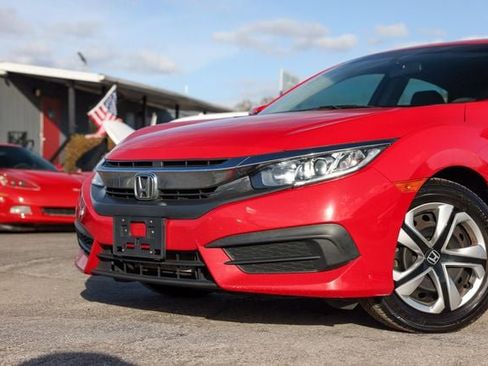 Used 2018 Honda Civic LX image 27