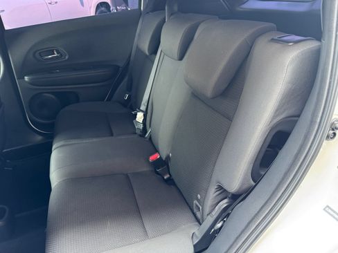 Used 2019 Honda HR-V Sport image 16