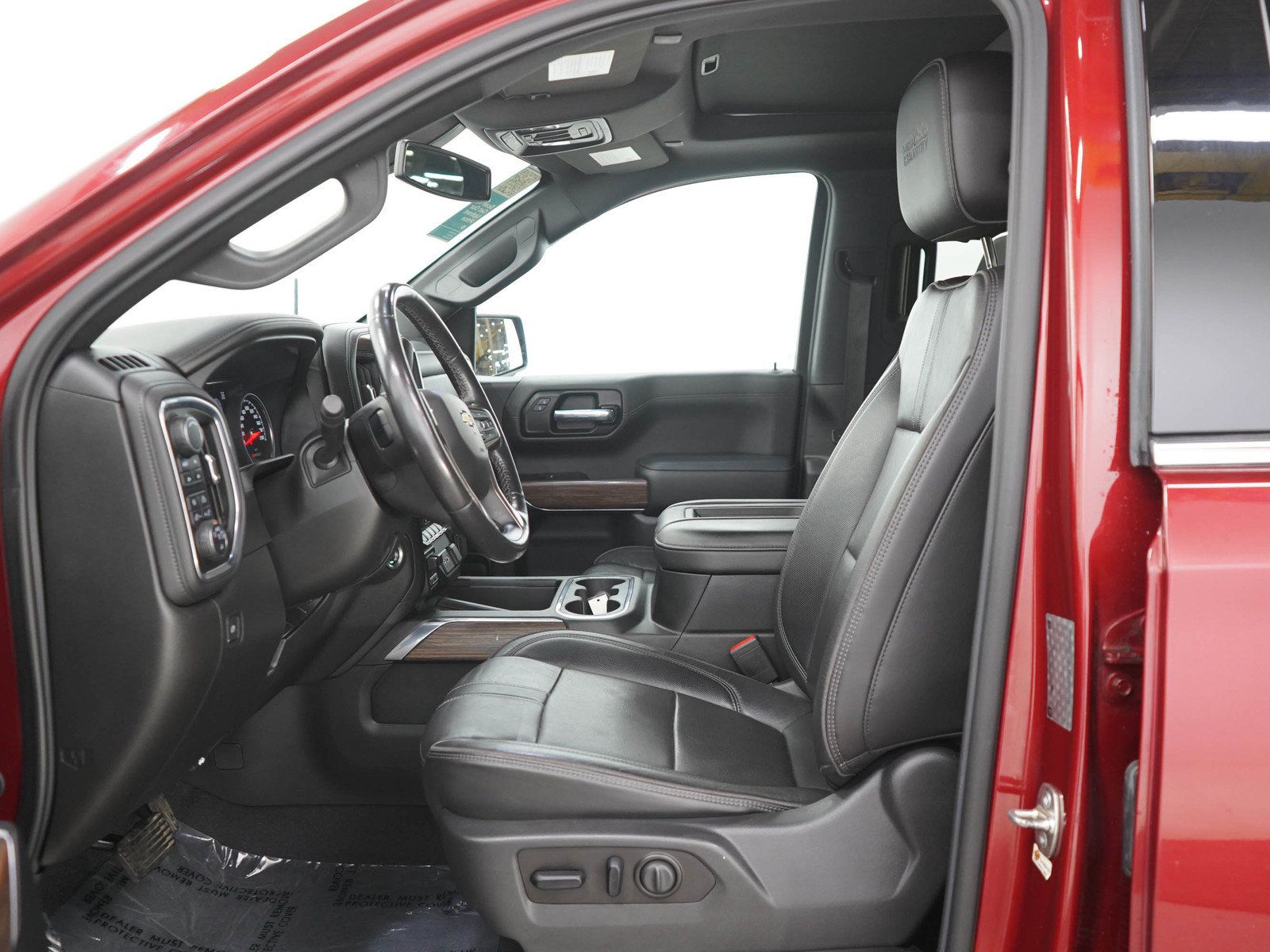 Used 2019 Chevrolet Silverado 1500 High Country w/ Z71 Off-Road Package AWD/4WD image 24