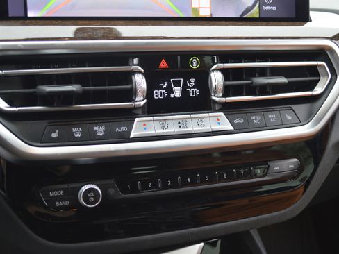 Certified 2024 BMW X3 sDrive30i w/ Premium Package w/ZPA image 22