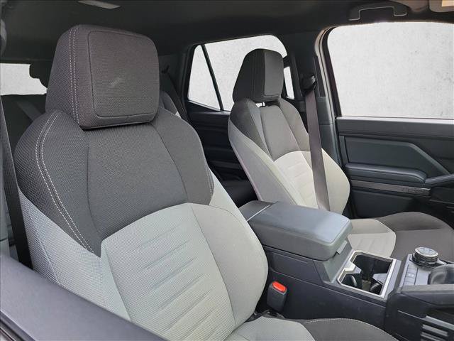 Used 2025 Toyota 4Runner TRD Off-Road AWD/4WD image 12