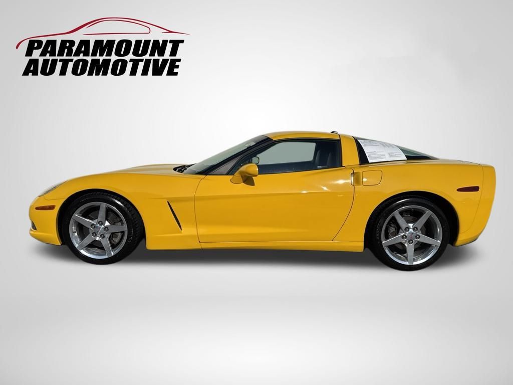 Used 2005 Chevrolet Corvette Coupe w/ Preferred Equipment Group RWD image 4