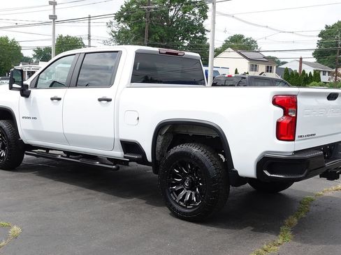 Used 2022 Chevrolet Silverado 2500 W/T w/ WT Convenience Package AWD/4WD image 2