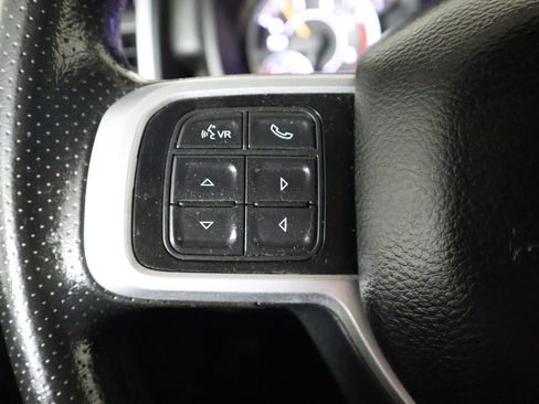 Used 2020 RAM 2500 Big Horn image 30