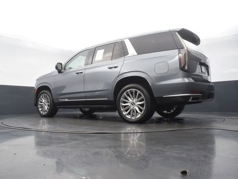 Used 2021 Cadillac Escalade Premium Luxury w/ LPO, Illumination Package image 54