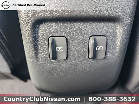 Certified 2024 Nissan Kicks SV image 24