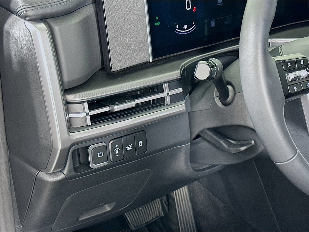 Certified 2026 Hyundai Santa Fe SE FWD image 10