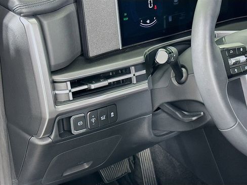 Certified 2026 Hyundai Santa Fe SE FWD image 10