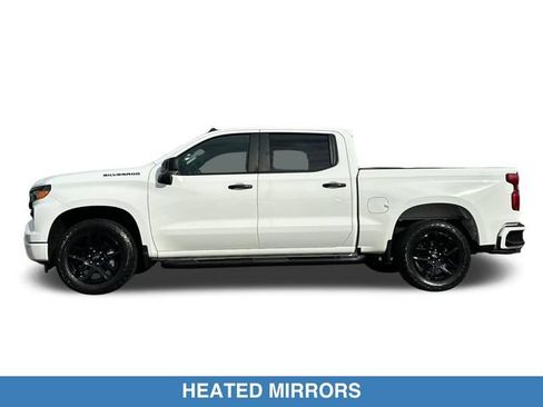 Used 2024 Chevrolet Silverado 1500 Custom w/ Turbomax Blackout Package RWD image 9