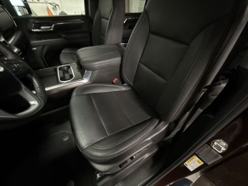 Used 2024 GMC Sierra 3500 SLT w/ SLT Premium Package image 20