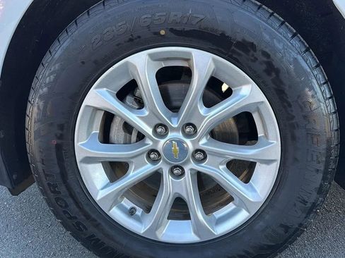 Used 2018 Chevrolet Equinox LT image 5