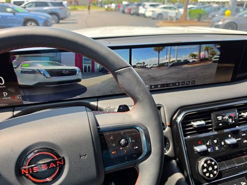 Certified 2026 Nissan Armada PRO-4X AWD/4WD image 27