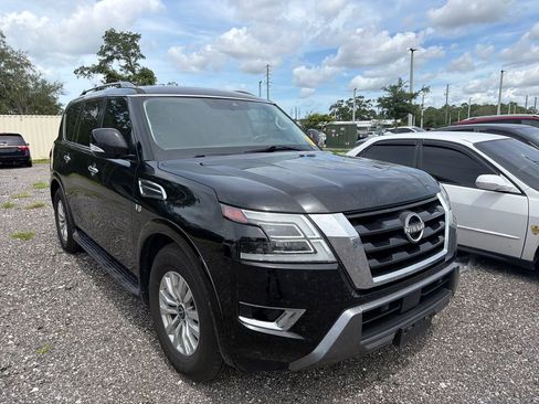 Used 2021 Nissan Armada SV AWD/4WD image 3
