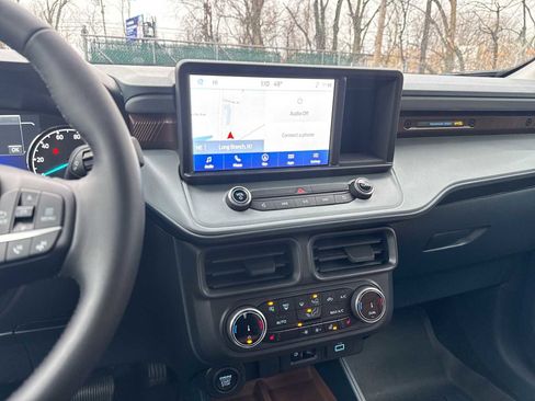 Used 2024 Ford Maverick Lariat w/ 4K Tow Package image 26